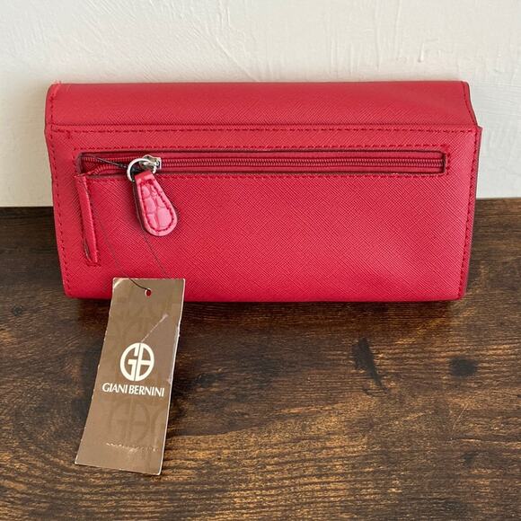 NWT MSRP$65 GIANI BERNINI
Saffiano Leather Receipt Wallet Red - Picture 3 of 3